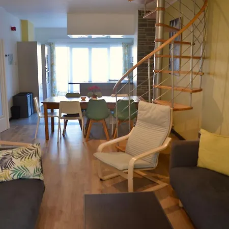 8 Pers 10' A Pied Du Centre:le Savoie *